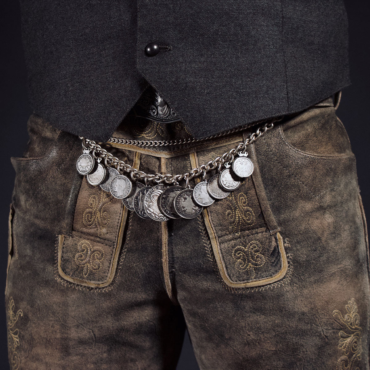 Datschi Trachten Charivari 2 Reihig 13 Münzen - Datschi Trachten