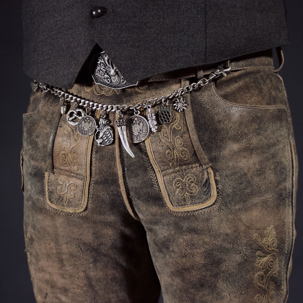 Datschi Trachten Charivari 1 Reihig 9 Anhänger - Datschi Trachten