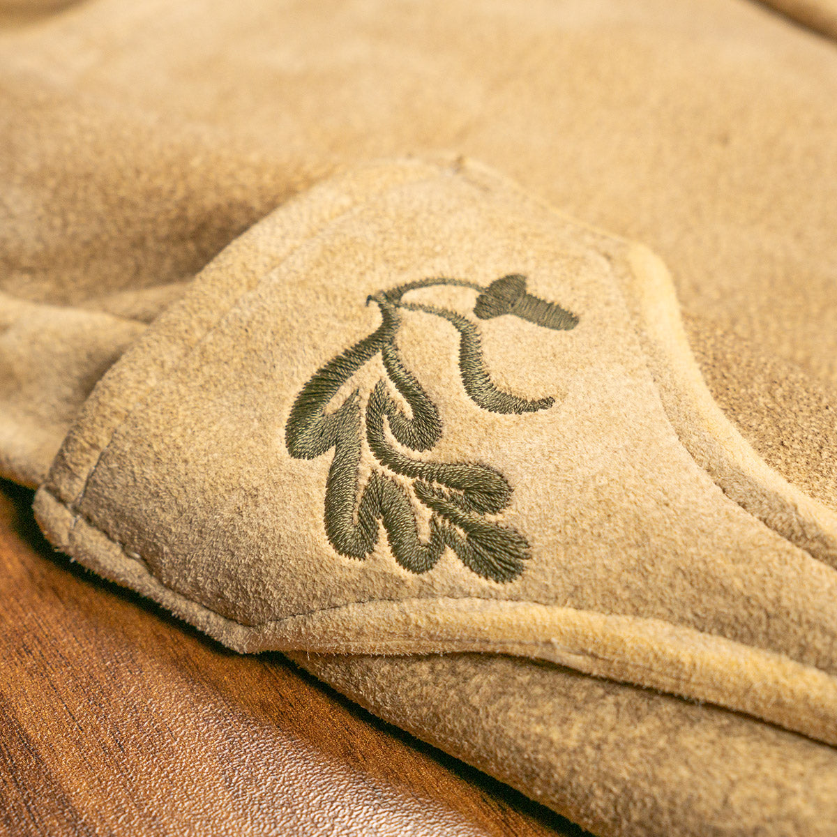 Datschi Trachten Hirsch Lederhose sämisch gegerbt - Wildleben - Datschi Trachten