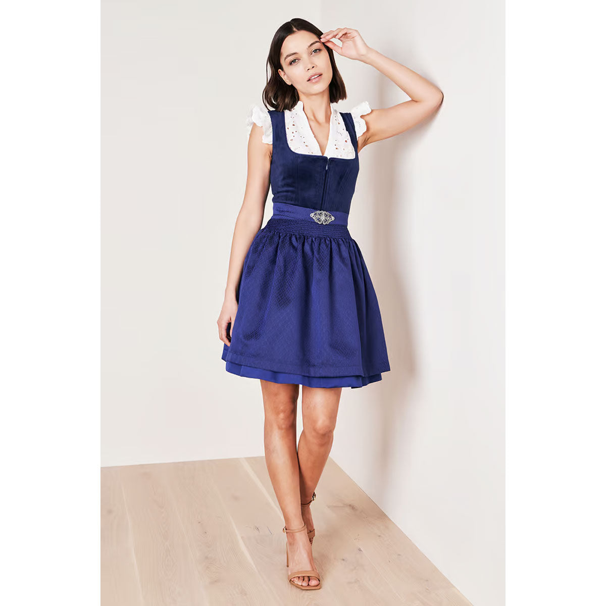 Krüger Dirndl Alisha Blau Kurz 50cm - Datschi Trachten