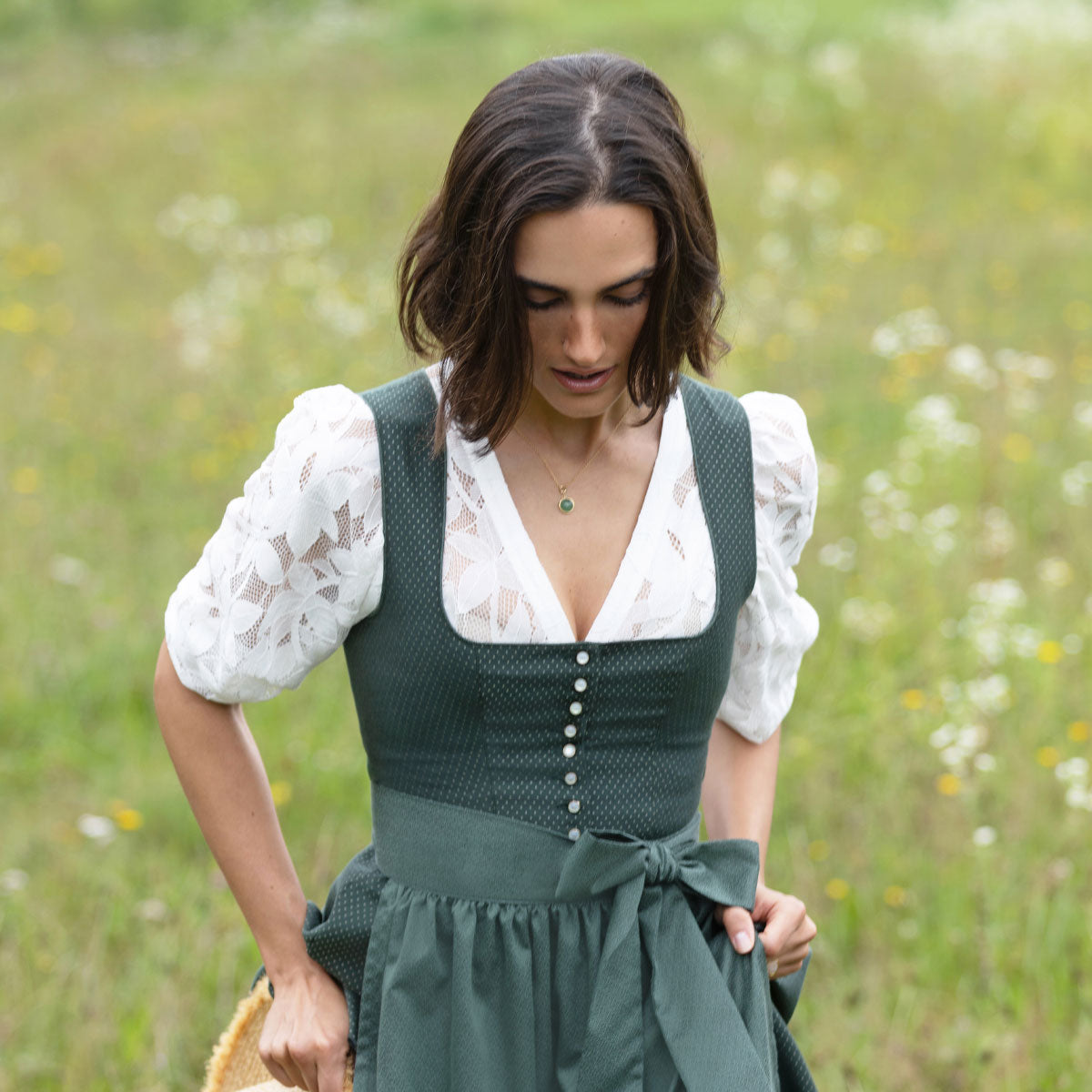 MarJo Dirndlbluse Eckersdorf Off White Dreiviertel Puffarm - Datschi Trachten