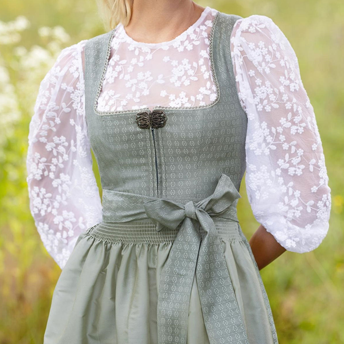 MarJo Dirndlbluse Kammerstein Weiß Dreiviertelarm Puffärmel - Datschi Trachten