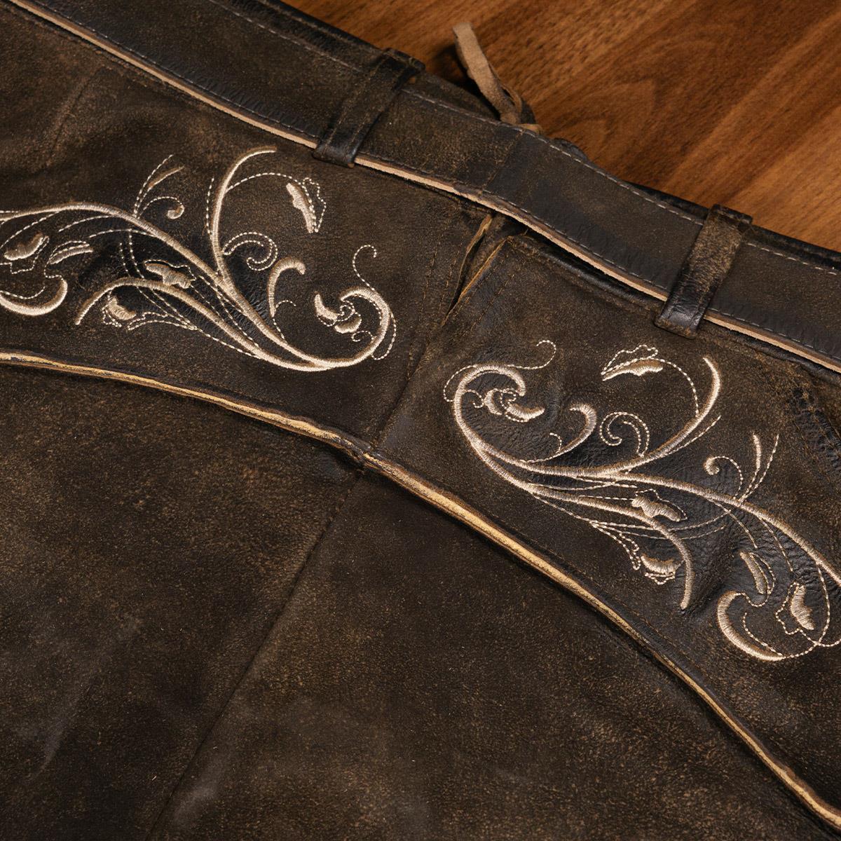 Himmel Arsch und Zwirn Lederhose Sonntagshose Rustik Tabak Champagne - Datschi Trachten