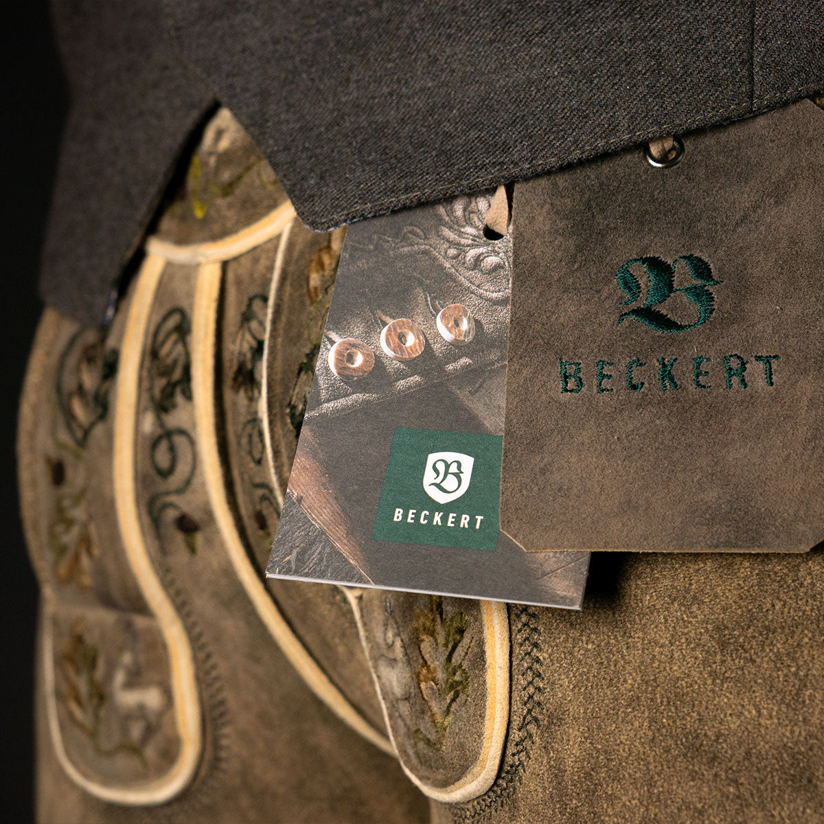 Beckert Hirsch Lederhose Hochkönig sämisch - Datschi Trachten