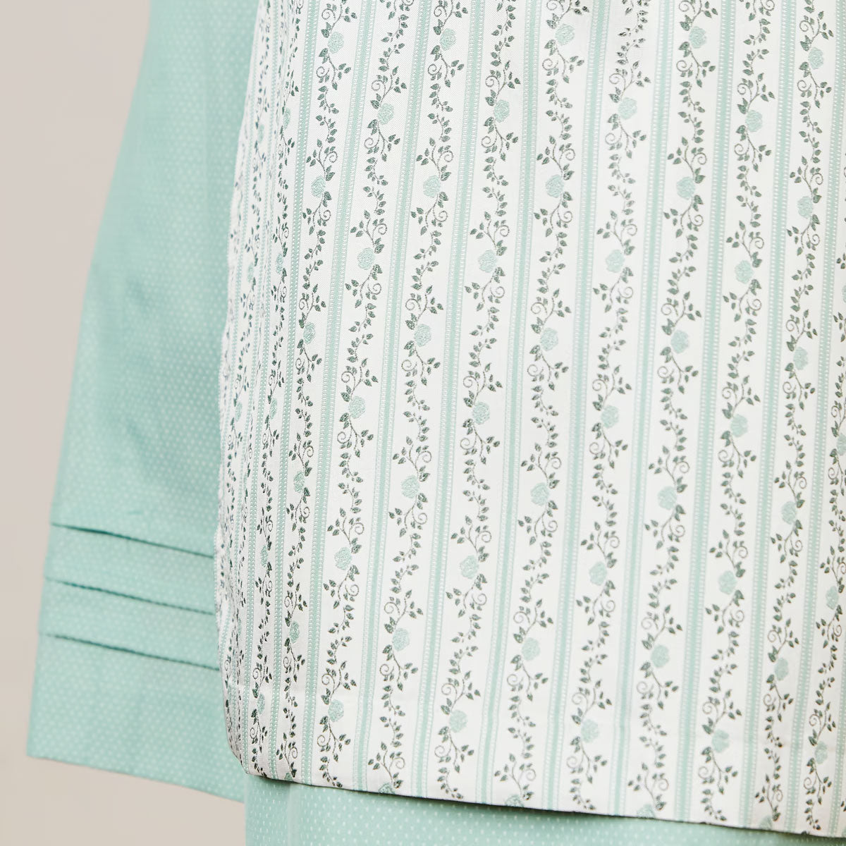 Krüger Dirndl Adribel Mintgrün Froschgoscherl 70cm