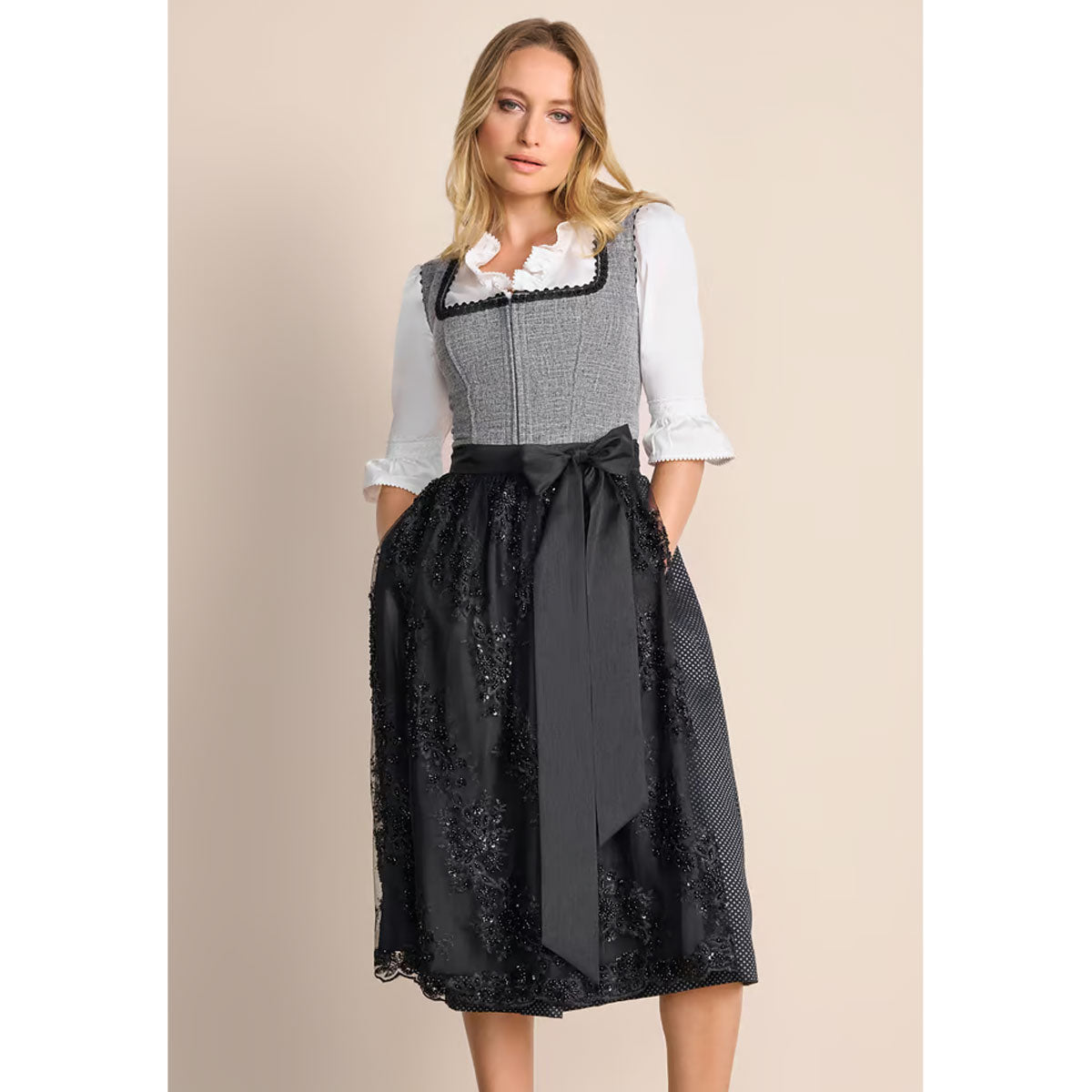 Krüger Dirndl Ashly Schwarz Grau Modern 70cm mit Reißverschluss und Schleife Farbe: Schwarz,  Grau