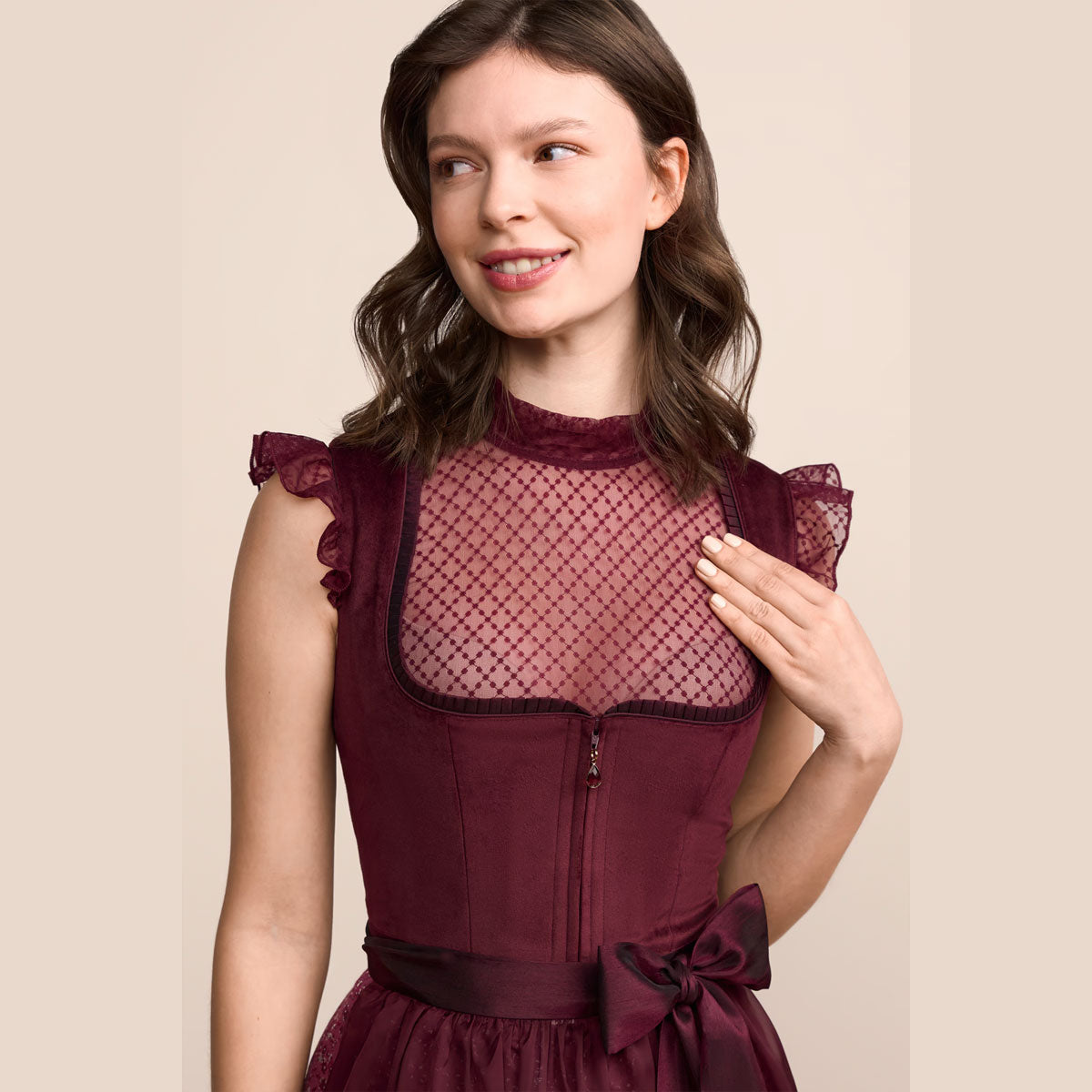 Krüger Dirndl Dilia Dunkelrot Samt mit Reißverschluss 60cm