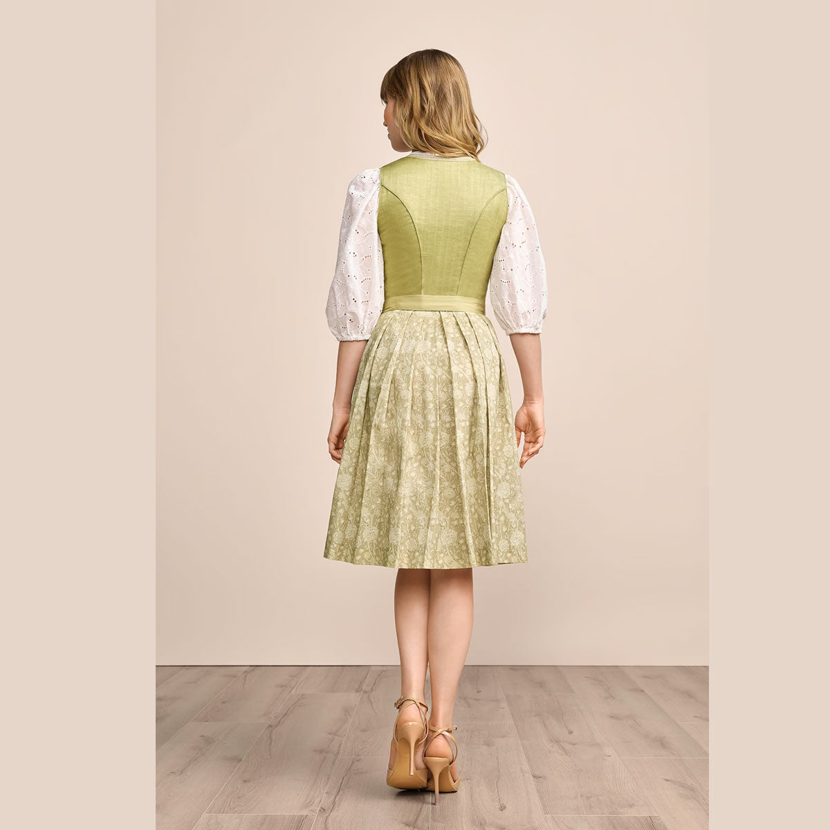 Krüger Dirndl Lemonie Grün Bogenborte 60cm - Datschi Trachten