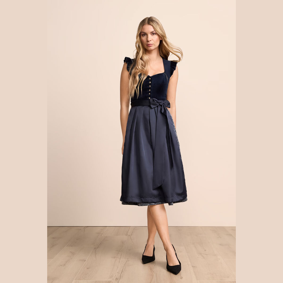 Krüger Dirndl Melora Marine Samt Flügelarm 70cm