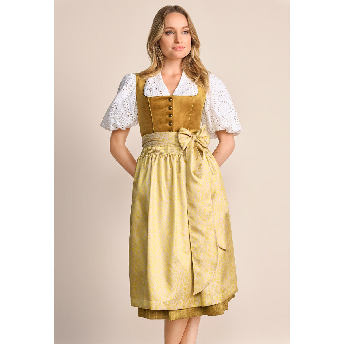 Krüger Dirndl Tuana Gold Samt 70cm mit Knöpfe und Schleife Farbe: Gelb,  Gold