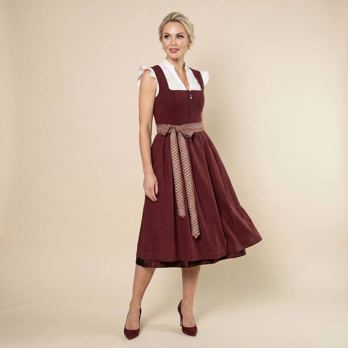 Elli & Juliette Dirndl Zaria Bordeaux Perlen-Reißverschluss 70 cm