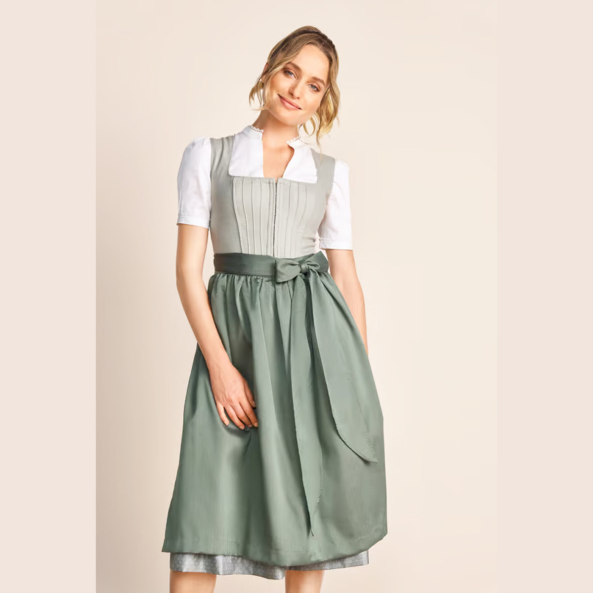 Krüger Dirndl Margit Grün 70cm Leinenstruktur mit Reißverschluss und Schleife Farbe: Grün, Hellgrün, Salbei