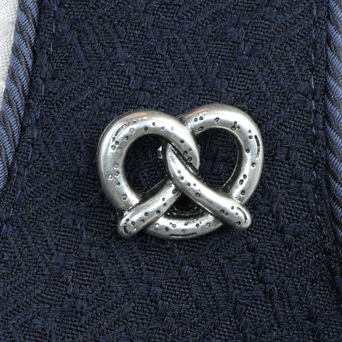 MarJo Anstecker Breze Altgold