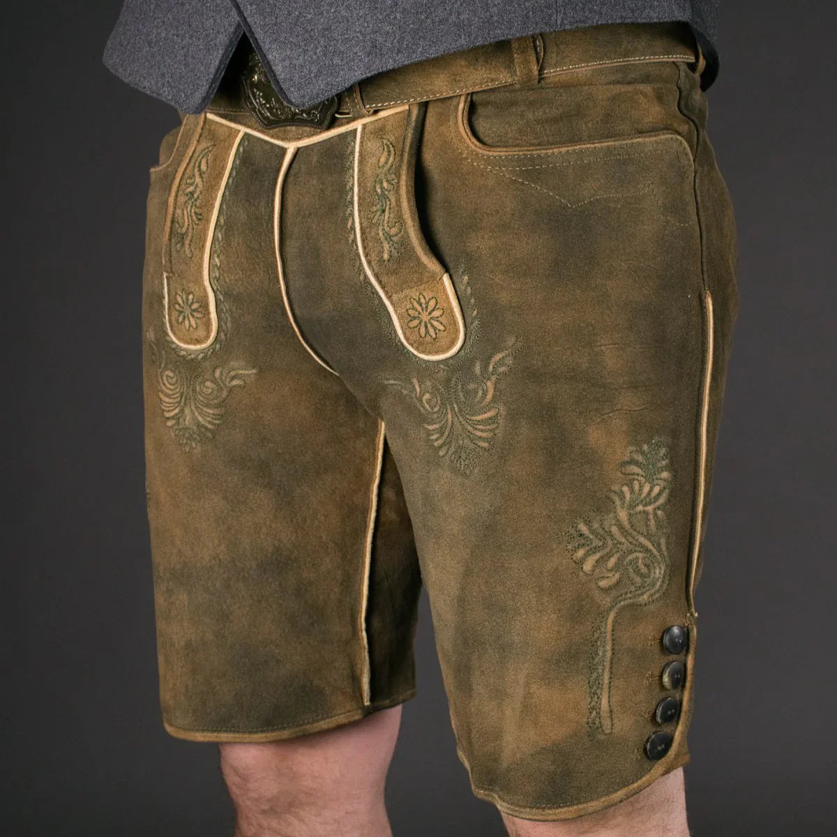 Lederhose grün mit Stickerei | hochwertige Trachtenmode