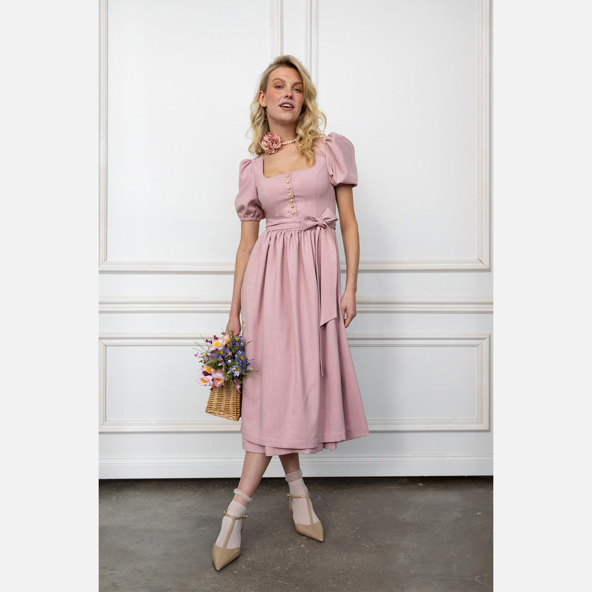 Madame Marie Dirndl Alisora Flamingo 75cm mit Knopfleiste - Datschi Trachten
