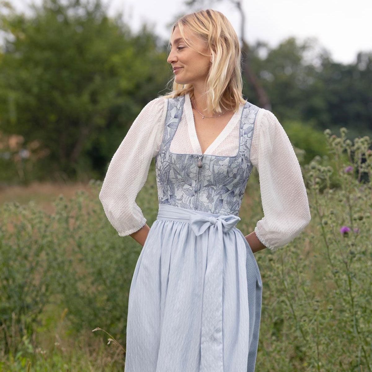 MarJo Dirndlbluse Erlabrunn Off White Dreiviertelarm Puffärmel - Datschi Trachten