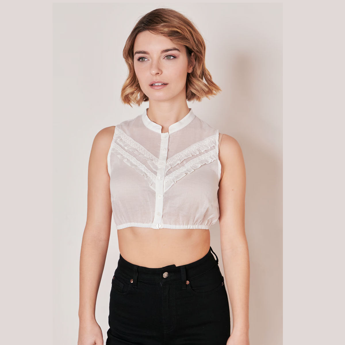 Krüger Dirndlbluse Thyra Ecru Hochgeschlossen - Datschi Trachten