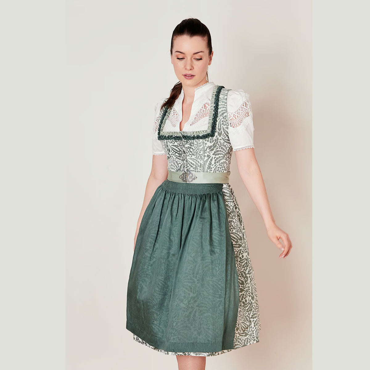 Krüger Dirndl Fritza Schilf Froschgoscherl 70cm