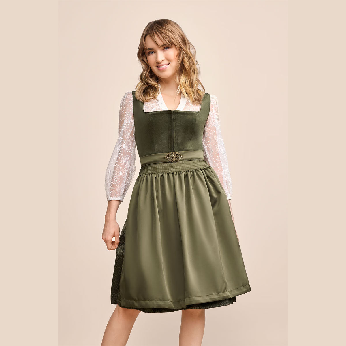 Krüger Dirndl Livie Oliv Grün Samt Reißverschluss 60cm - Datschi Trachten