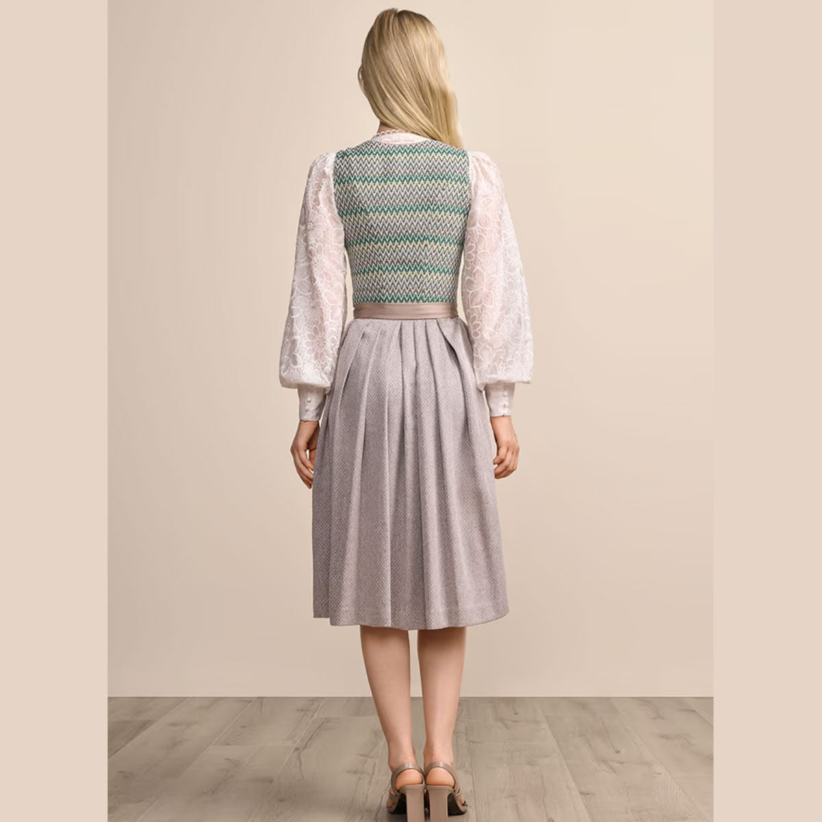 Krüger Dirndl Neah Grün mit Reißverschluss 70cm
