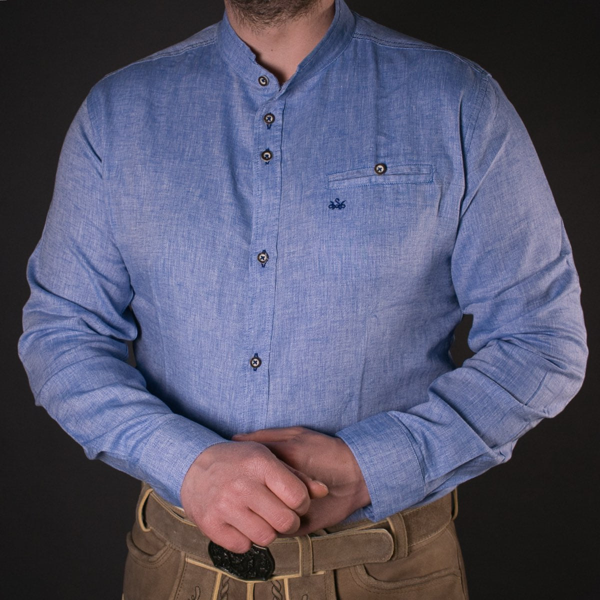 Maddox Trachtenhemd Herren - Klassisch Weiß Mit Hirsch-Stickerei